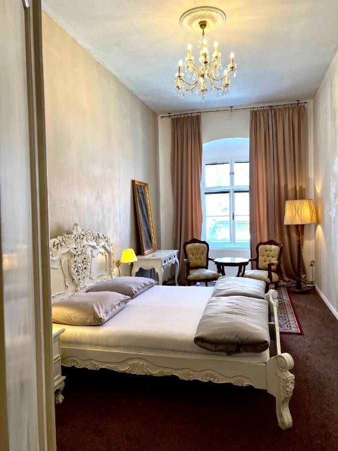 Csaky Palace Bratislava Apartment Exterior foto
